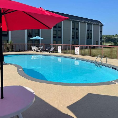 Quality Inn & Suites Lexington Exterior foto